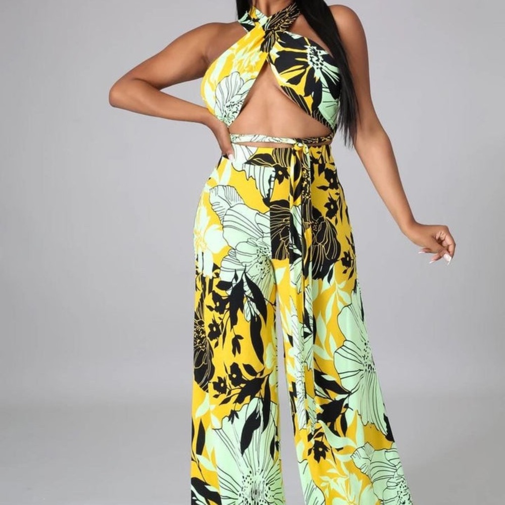 The Lemonade Pant Set size S - Picture 5 of 11
